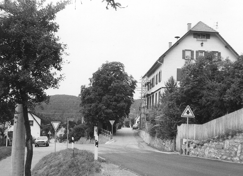 Blick auf das Schul- und Rathaus, 1970er Jahre