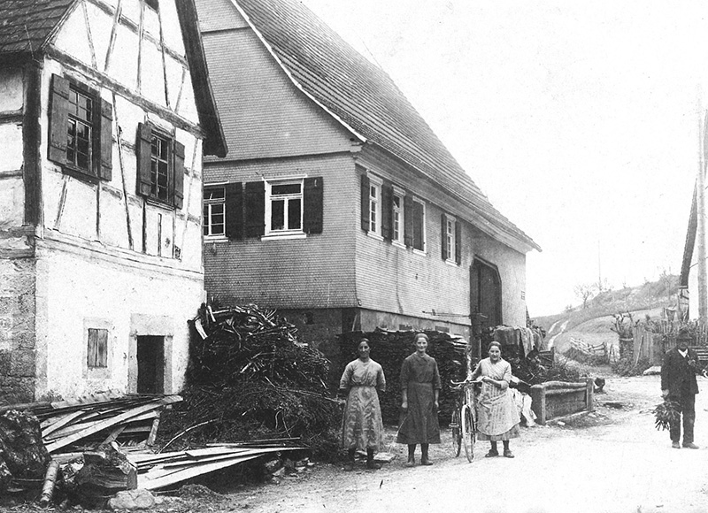 Anwesen der Familie Ziefle in Cresbach, um 1925